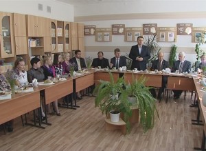 1.Делегация депутатов провела ряд встреч с жителями Камышинского района